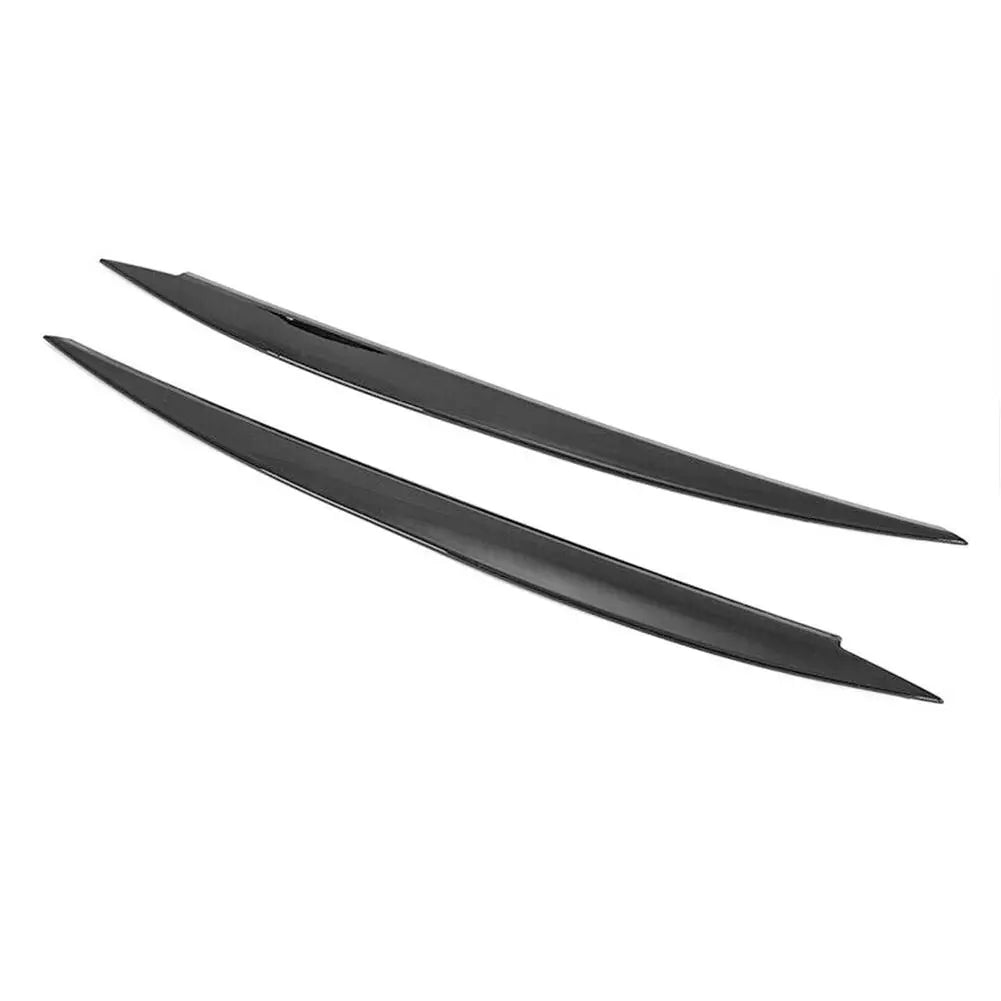 VW Golf 7 / 7.5 GTI R Headlight Eyelid Trim – Sport Headlight Eyebrow Cover (2-Piece Set)