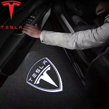 Wetterfestes Tesla ABS Emblem – stilvoller Aufkleber für Türen, Kofferraum oder Motorhaube